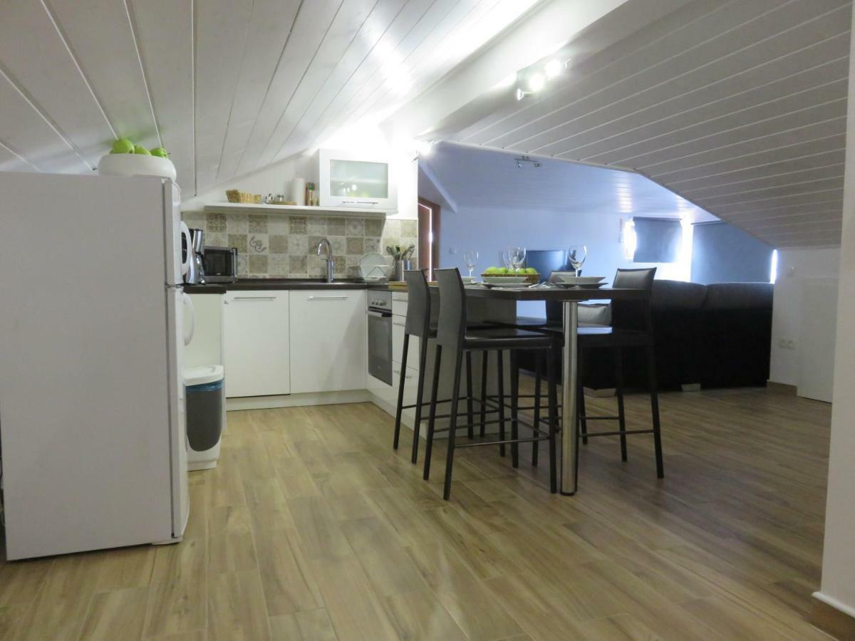 Apartments Casper Novi Vinodolski Kültér fotó